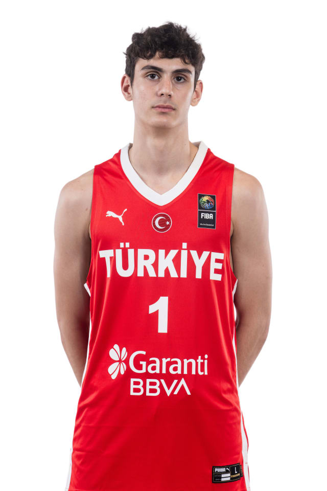 Ömer Kutluay