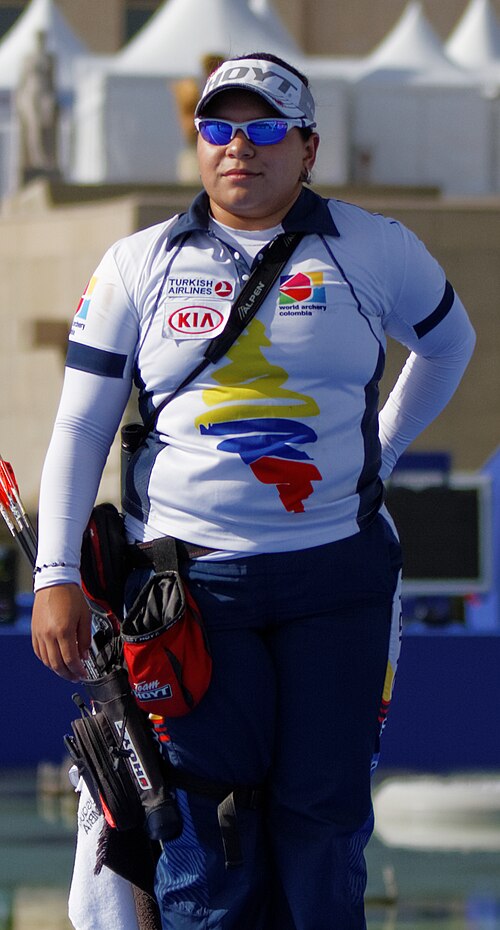 Alejandra Usquiano