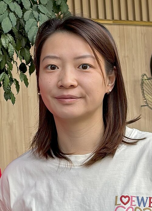 Huang Yaqiong